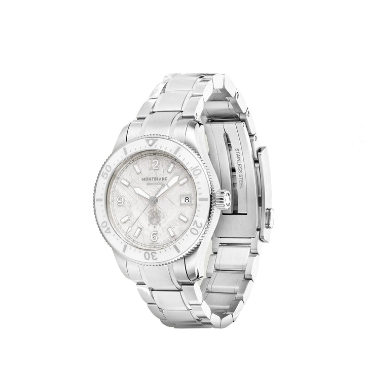 Часы Montblanc Montblanc Iced Sea Automatic Date 0 Oxygen